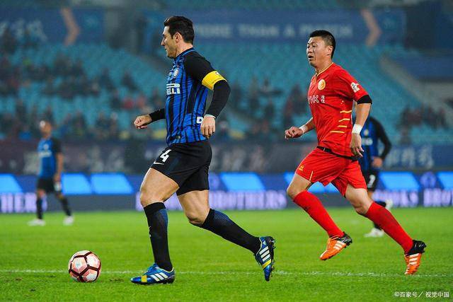 塔图姆31+8利拉德32分 凯尔特人险胜雄鹿7连胜